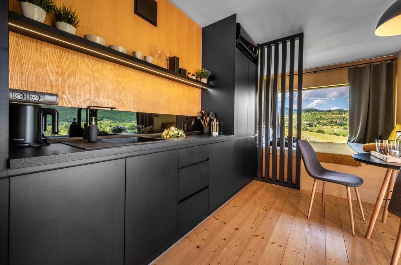 Apartament Kutica Nova Bana Zewnętrze zdjęcie