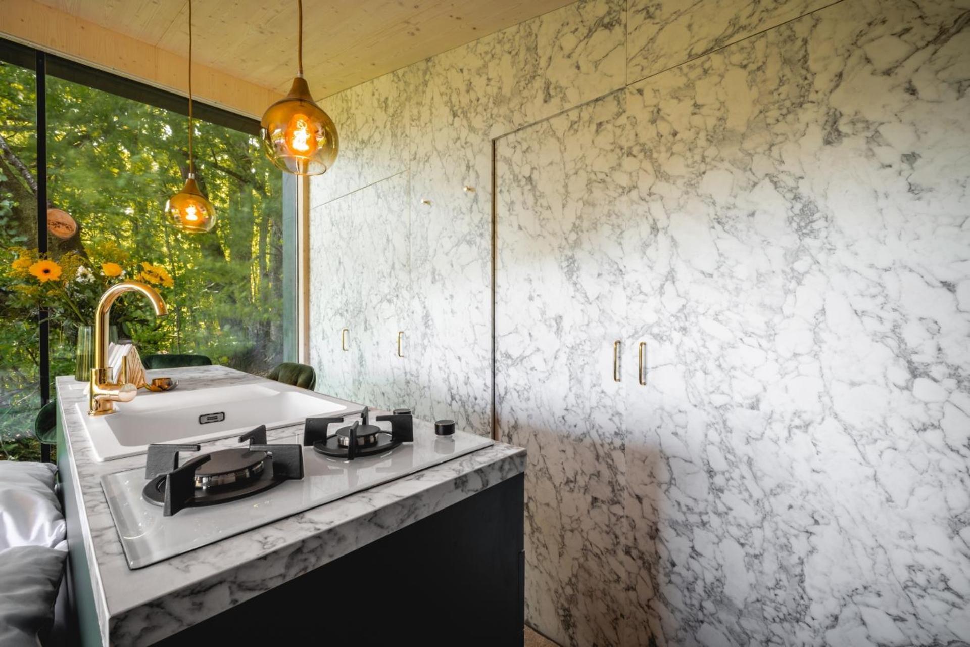 Apartament Kutica Nova Bana Zewnętrze zdjęcie